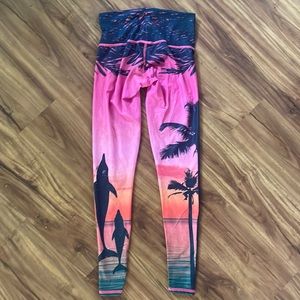 Tiki leggings